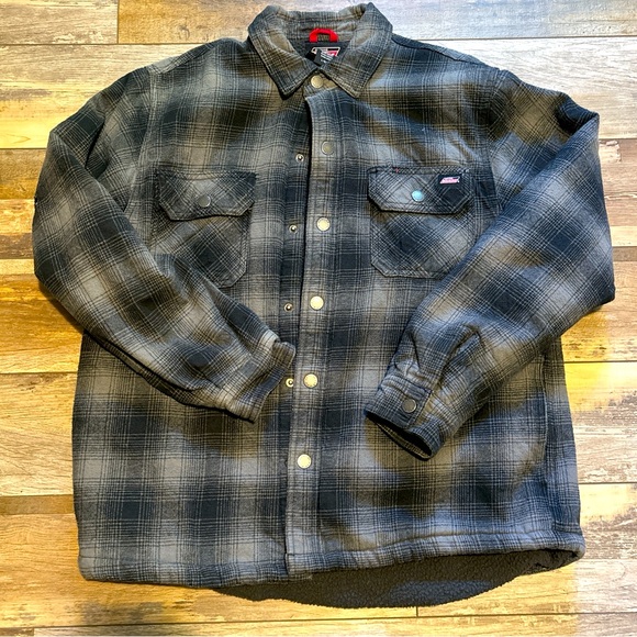 Dickies Flannel Jacket - Picture 1 of 4